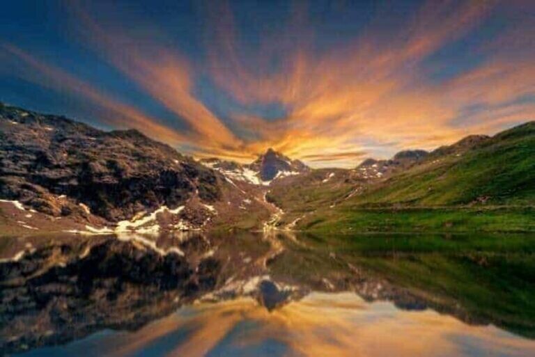 Photo by Johannes Plenio