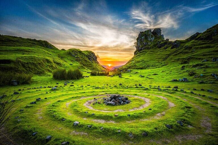Photo by Robert Lukeman