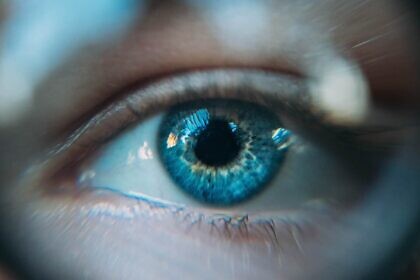 Mach einfach nur die Augen auf!